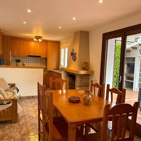 Private With Pool & Bbq - Barcelona Coma-ruga